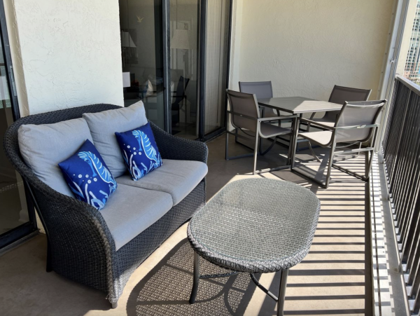Lovely Condo in Marco Island with Full Ocean Views Sleeps 4